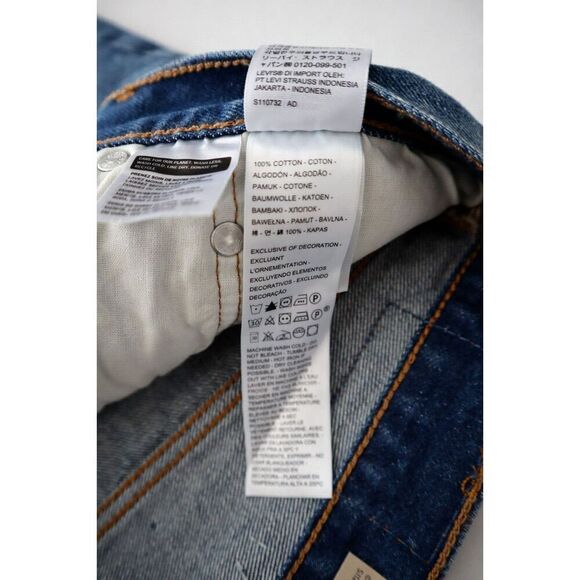 Levi's 501 Women's  Sz 30 Indigo Destructed Mid-Thigh Frayed Denim Jean Shorts - Picture 4 of 8